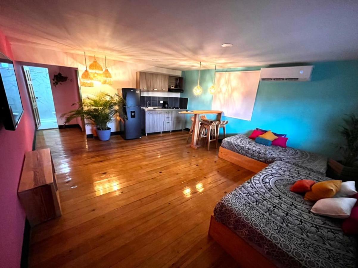 Be Happy Hotel Сан-Андрес Экстерьер фото